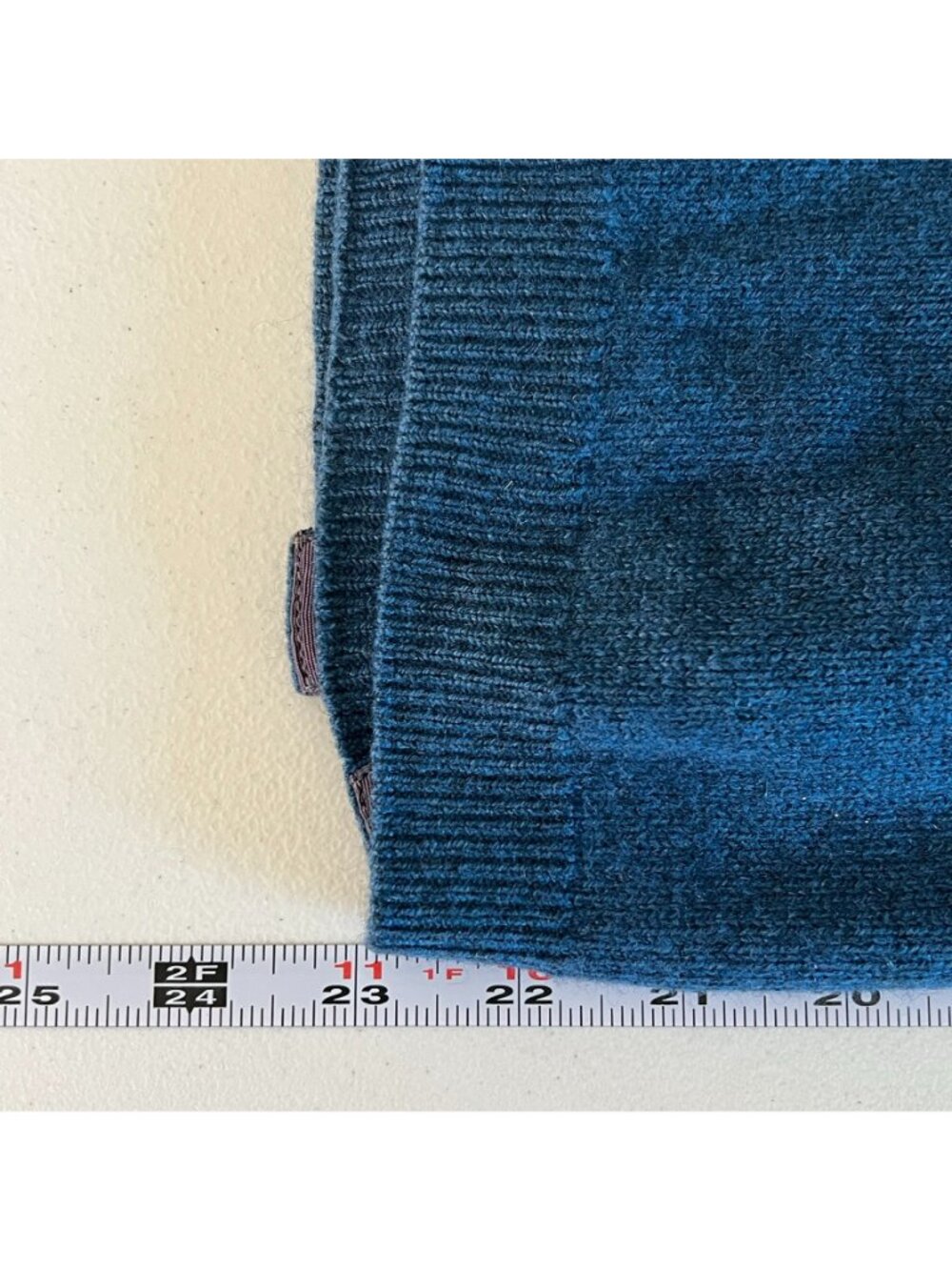 VTG 60s Ballantyne Scotland 100% Cashmere Cardigan Blue Gold Buttons Luxury - Picture 9 of 11